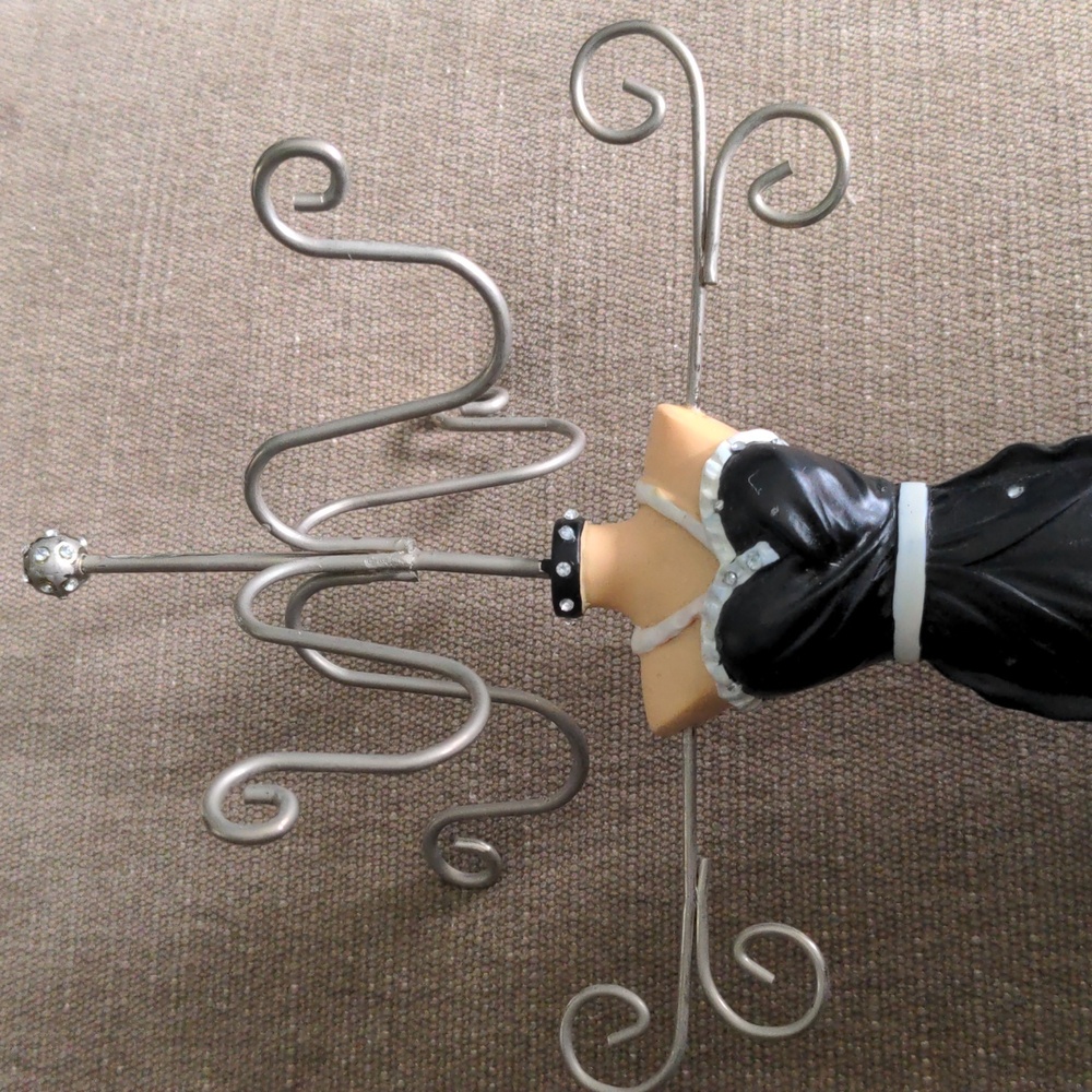 2 Elegant Dress Form Jewelry Holders - Black & White Set. 15" High, Rhinestones - Picture 5 of 9
